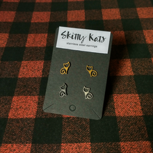 Load image into Gallery viewer, Cat Earrings Set (gold and silver)